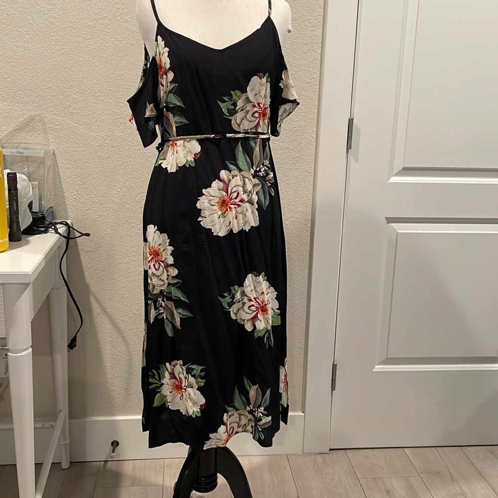 Slip dress with flutter sleeves
